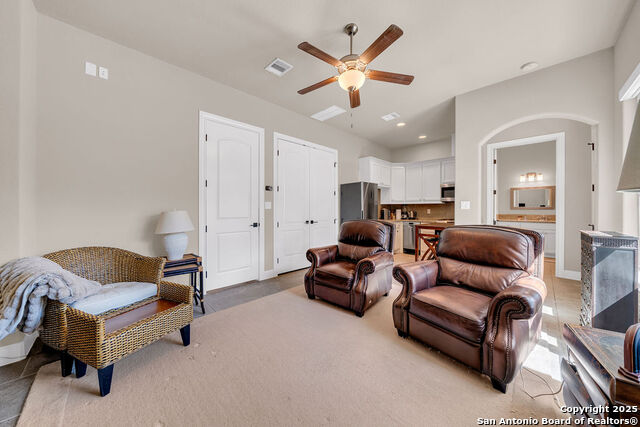 Image 36 of 50 For 3006 Comal Springs