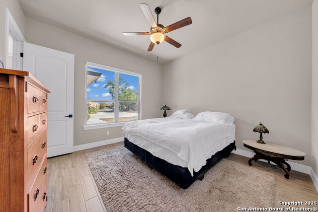 Image 38 of 50 For 3006 Comal Springs