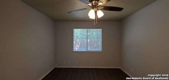 Image 14 of 25 For 5236 Meadow Rise