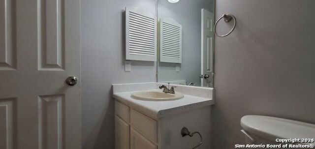 Image 15 of 25 For 5236 Meadow Rise