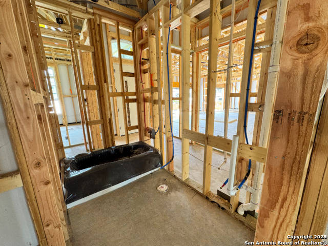 Image 19 of 26 For 139 Annette Drive