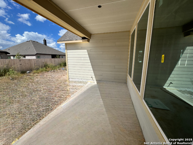 Image 22 of 26 For 139 Annette Drive