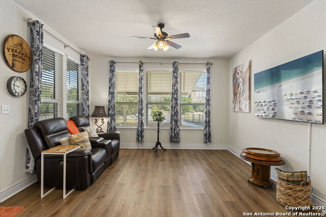 Image 13 of 41 For 12813 Hollowing Lake