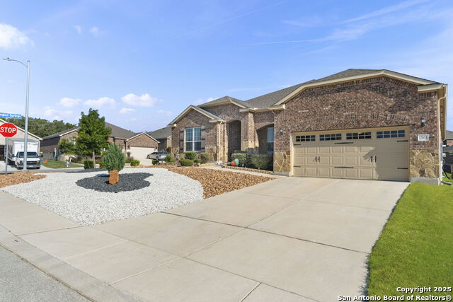 Image 2 of 41 For 12813 Hollowing Lake