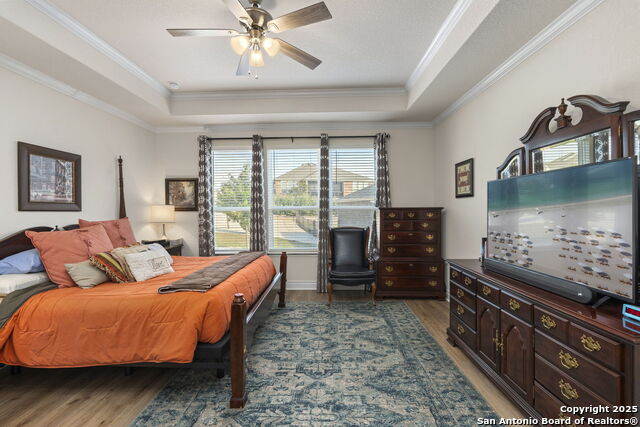 Image 20 of 41 For 12813 Hollowing Lake