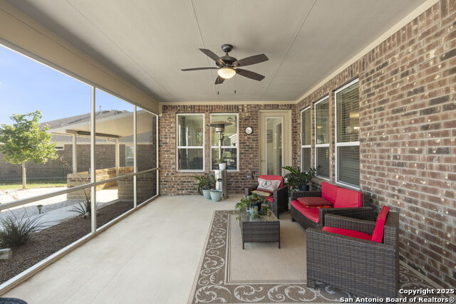 Image 33 of 41 For 12813 Hollowing Lake