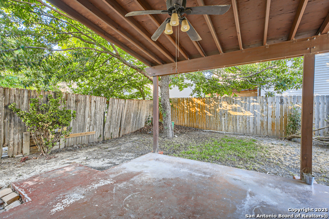 Image 24 of 26 For 4903 Village Spring