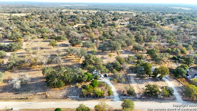 Details for 235 King Phillips E, Poteet, TX 78065