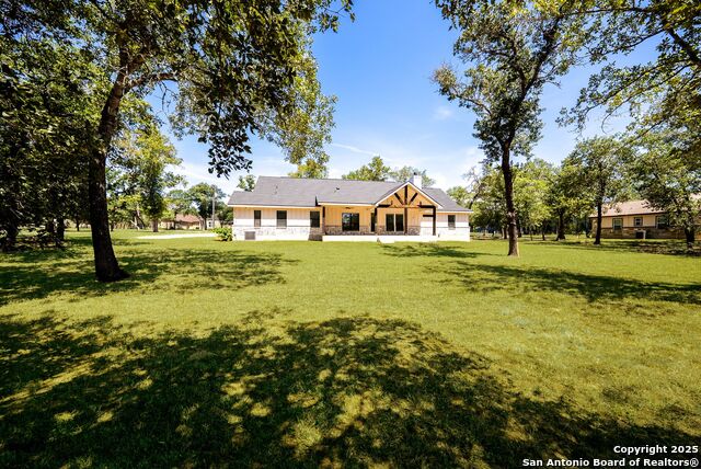 Image 35 of 44 For 281 Cibolo