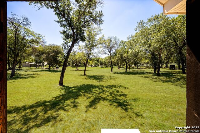 Image 37 of 44 For 281 Cibolo