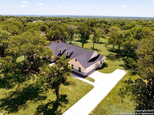 Image 42 of 44 For 281 Cibolo