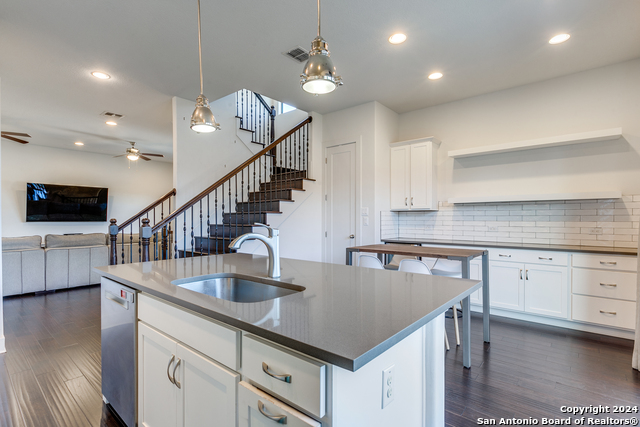 Image 11 of 25 For 133 Haywood Ave