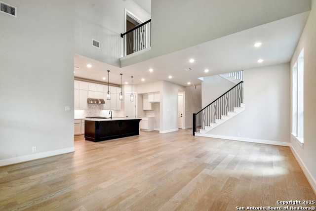 Image 21 of 27 For 12331 Fort Anderson