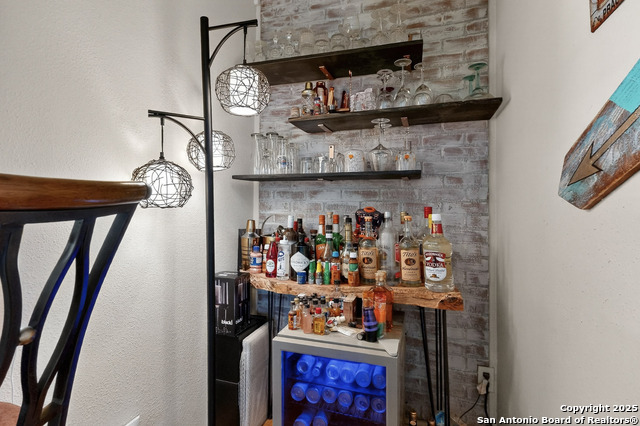 Image 8 of 21 For 3324 Sherwin Dr.