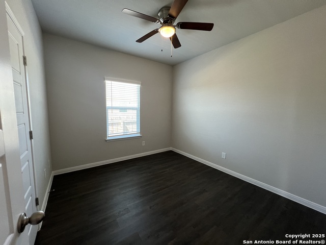 Image 14 of 18 For 621 Heathers Way