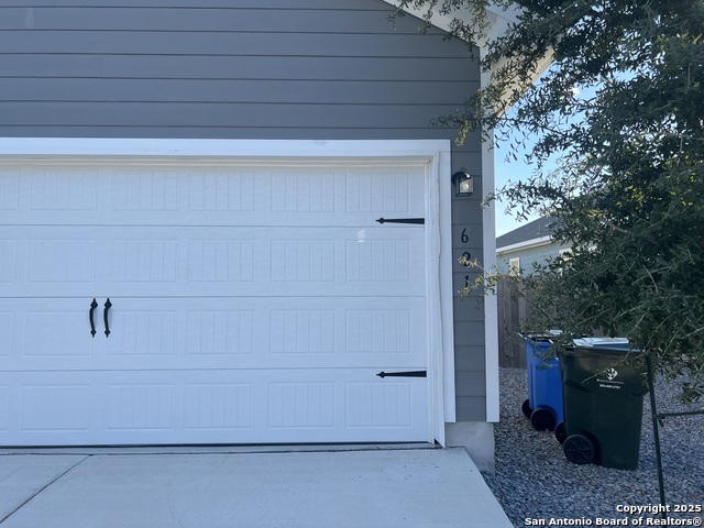 Image 3 of 18 For 621 Heathers Way