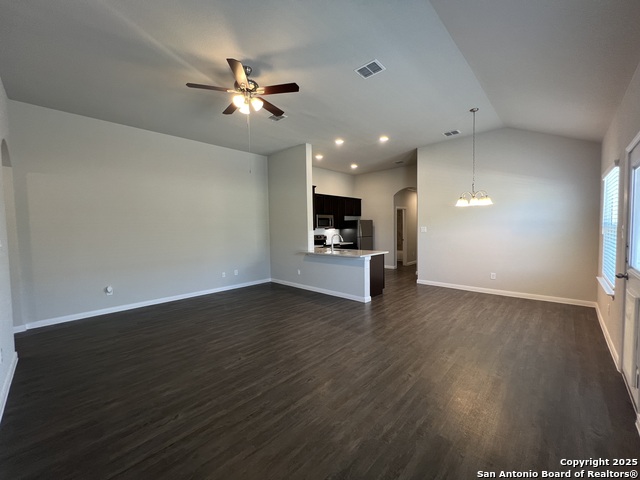 Image 6 of 18 For 621 Heathers Way