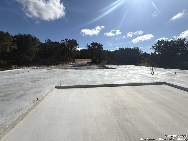 Listing photo id 9 for 189 Mustang Lane