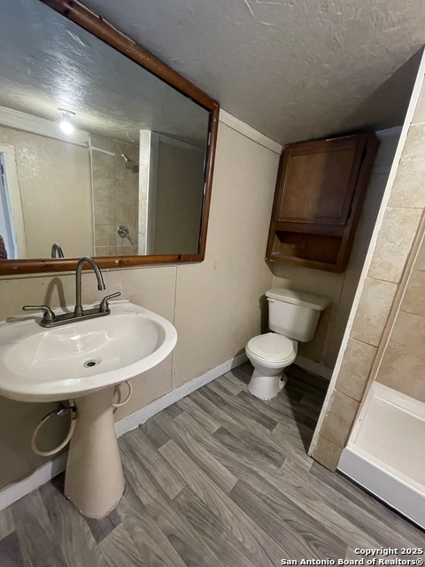 Image 8 of 11 For 314 Nueces D