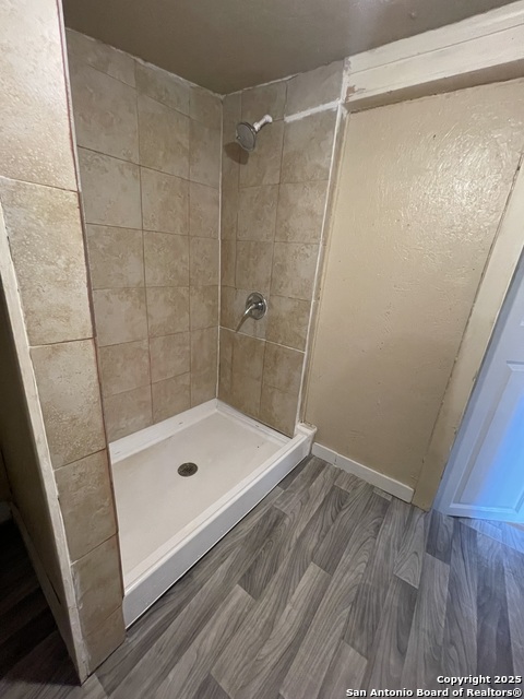 Image 9 of 11 For 314 Nueces D