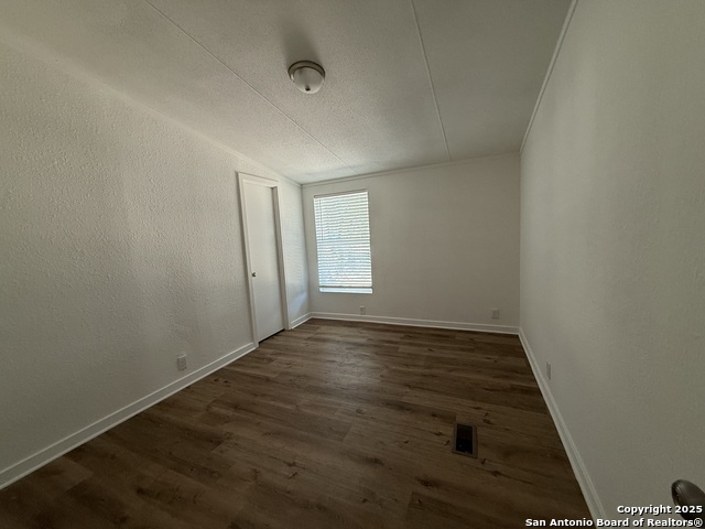 Image 10 of 12 For 282 Flint Ridge