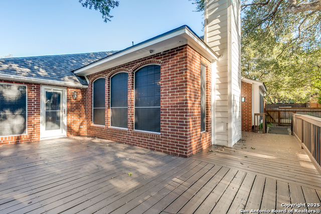 Listing photo id 22 for 8414 Blackcastle