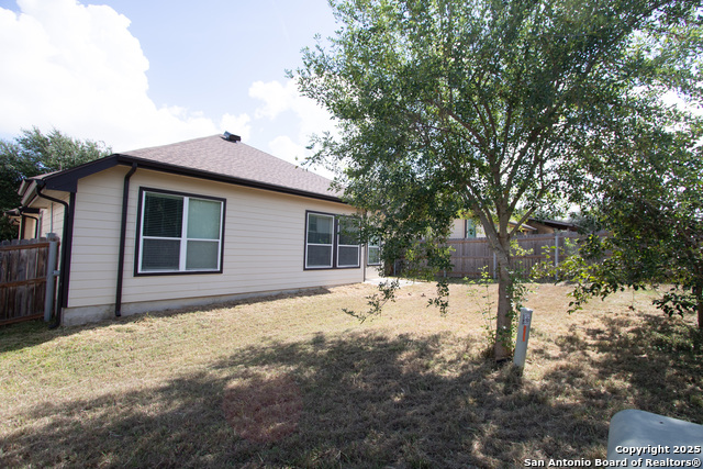 Listing photo id 19 for 16611 Tenaca Trail