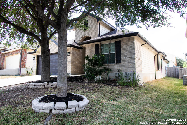 Listing photo id 1 for 16611 Tenaca Trail