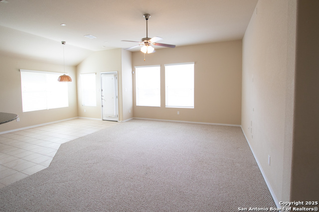 Listing photo id 4 for 16611 Tenaca Trail