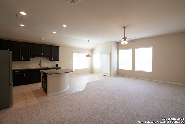 Listing photo id 5 for 16611 Tenaca Trail