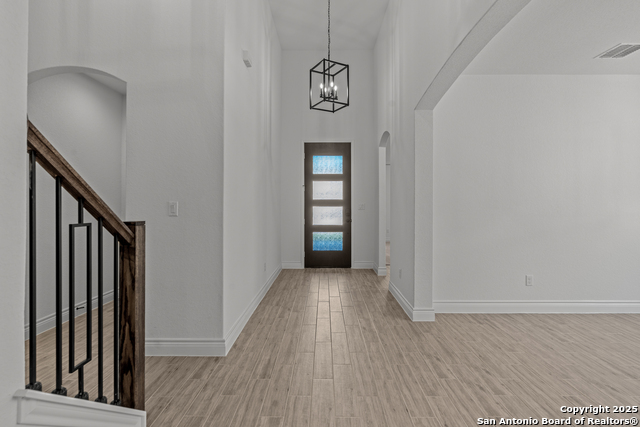 Image 2 of 32 For 11475 Buffalo Bill