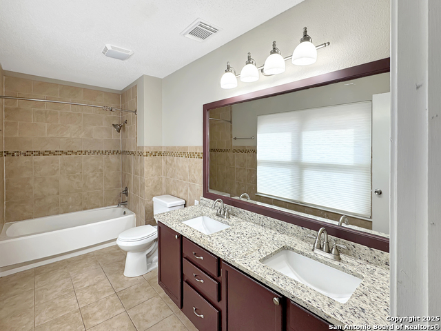 Listing photo id 12 for 6883 Crested Quail