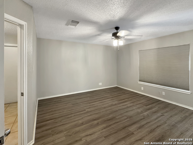 Listing photo id 7 for 6883 Crested Quail