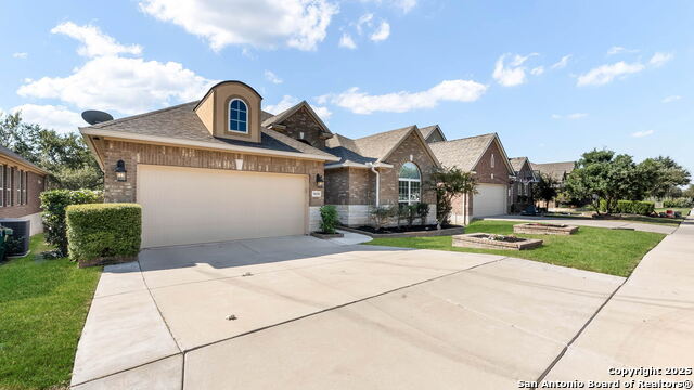 Listing photo id 21 for 9650 Calmont Way
