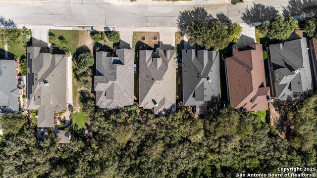 Listing photo id 26 for 9650 Calmont Way