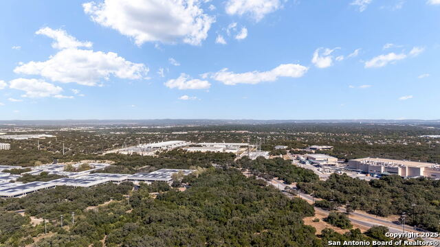 Listing photo id 28 for 9650 Calmont Way