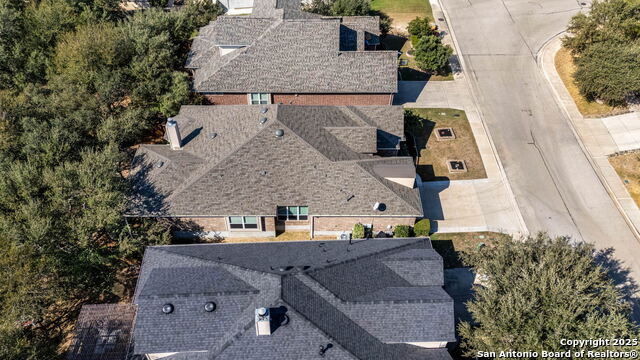 Listing photo id 30 for 9650 Calmont Way