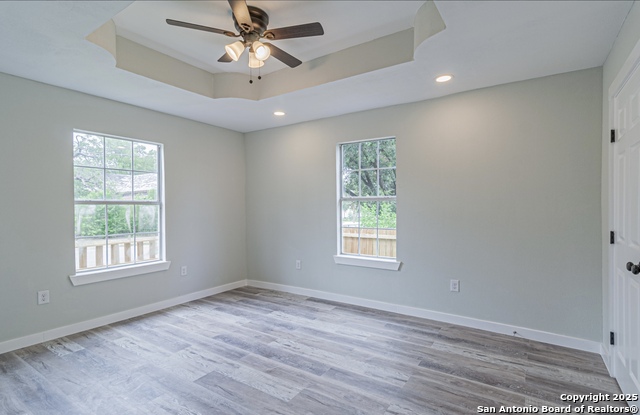 Listing photo id 15 for 210 San Jacinto N