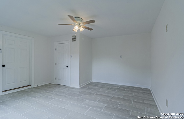 Listing photo id 1 for 210 San Jacinto N