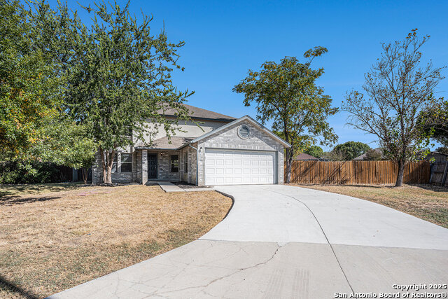 Details for 1041 Rolling Path, New Braunfels, TX 78130