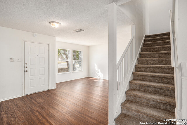 Image 3 of 26 For 1041 Rolling Path