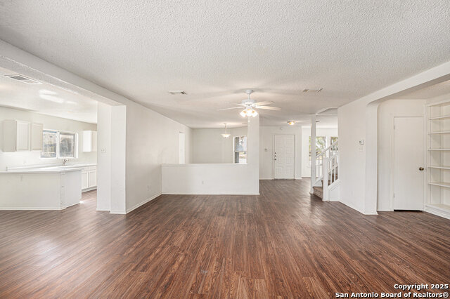 Image 6 of 26 For 1041 Rolling Path