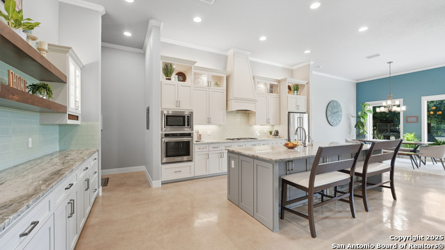 Image 10 of 72 For 1627 Bussola