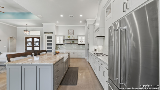 Image 16 of 72 For 1627 Bussola