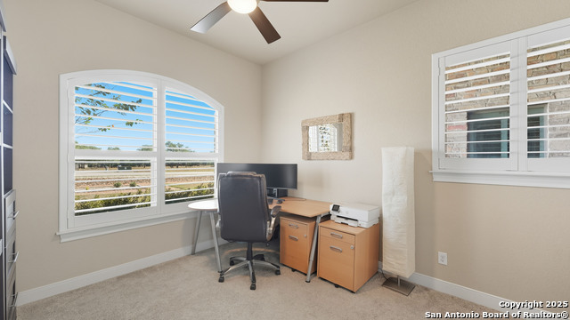 Image 31 of 72 For 1627 Bussola