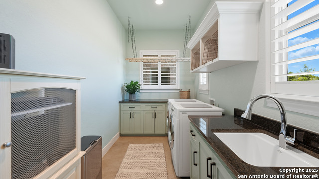 Image 45 of 72 For 1627 Bussola