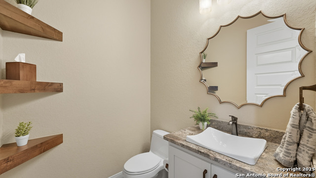 Image 47 of 72 For 1627 Bussola