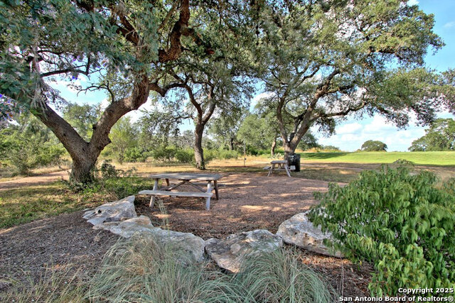 Image 53 of 72 For 1627 Bussola