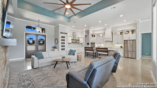 Image 6 of 72 For 1627 Bussola