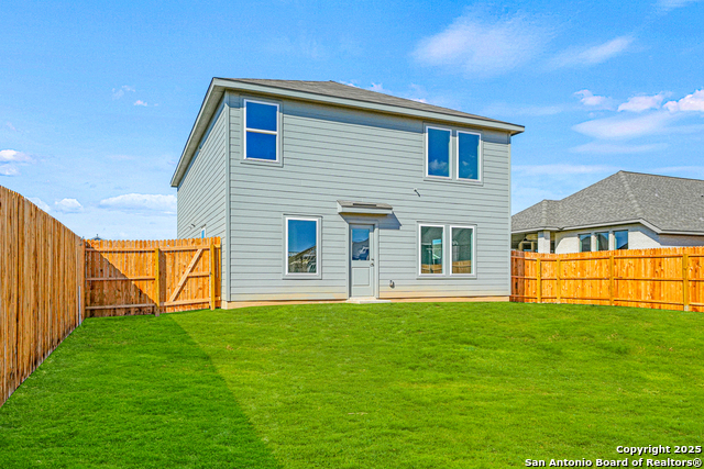 Image 25 of 31 For 1314 Neria Loop